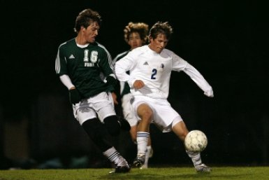 Европейцы могут использовать футбол для давления на Трампа Photo by form PxHere