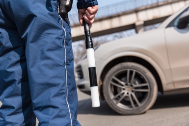 ДПС, ГИБДД, жезл Илья Аверьянов, ИА PrimaMedia