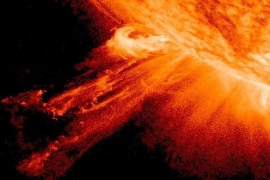 Вспышка на Солнце Лаборатория солнечной астрономии ИКИ и ИСЗФ