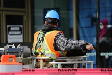 Молодым людям смена места работы может не помочь от эмоционального выгорания pxhere.com