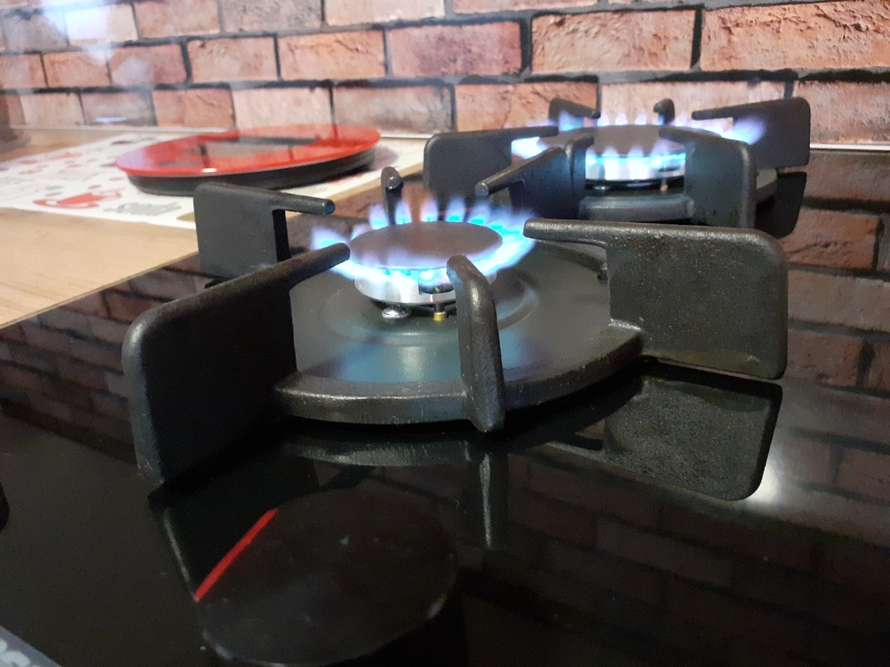 Россиянам объяснили, как не пустить в квартиру мошенника под видом газовщика Марина  Померанцева , ИА EAOMedia