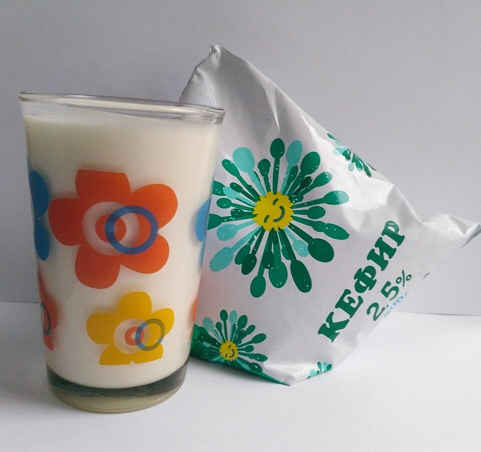 кефир commons.wikimedia.org