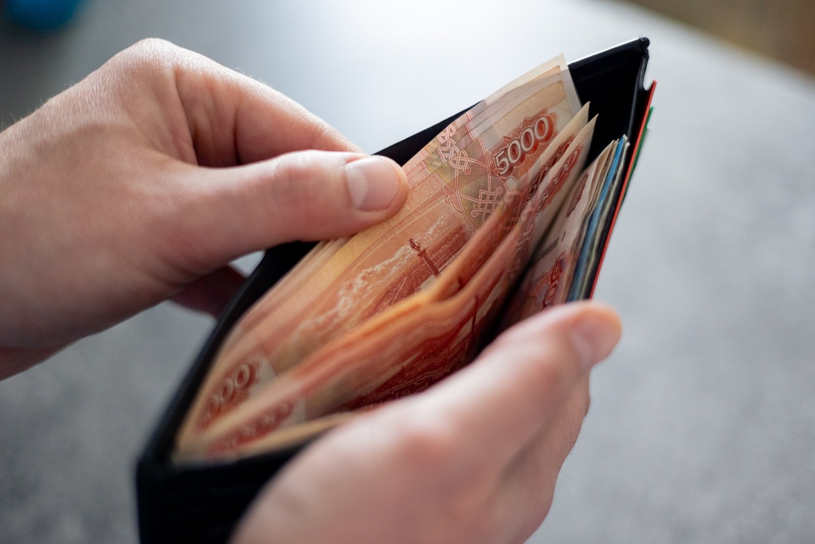 Эксперт объяснил, как снизить расходы на поездки на такси Илья Аверьянов, ИА PrimaMedia.ru