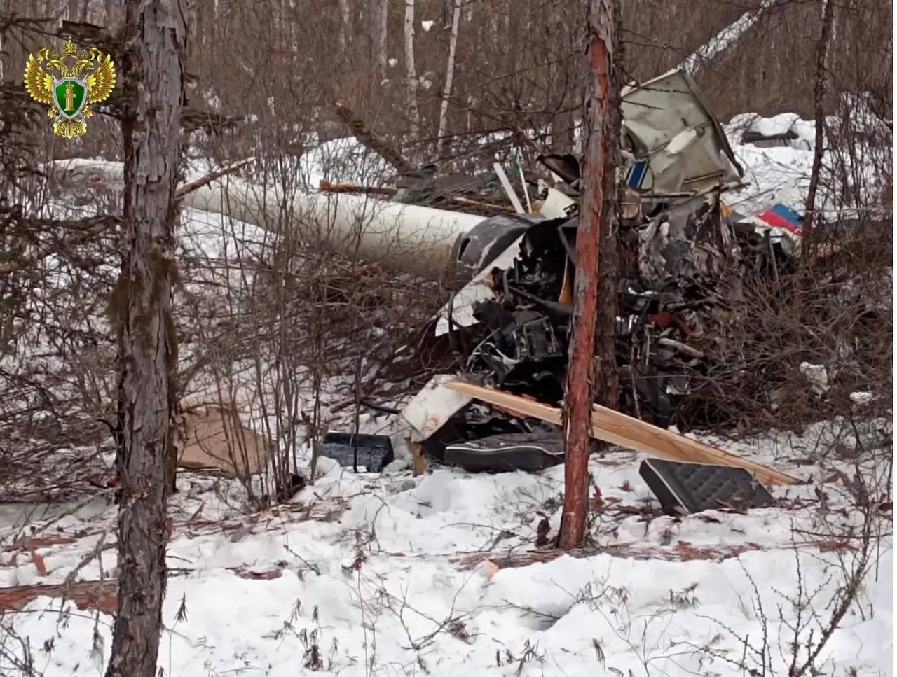 Разбившийся вертолёт Пресс-служба Восточно-Сибирской транспортной прокуратуры