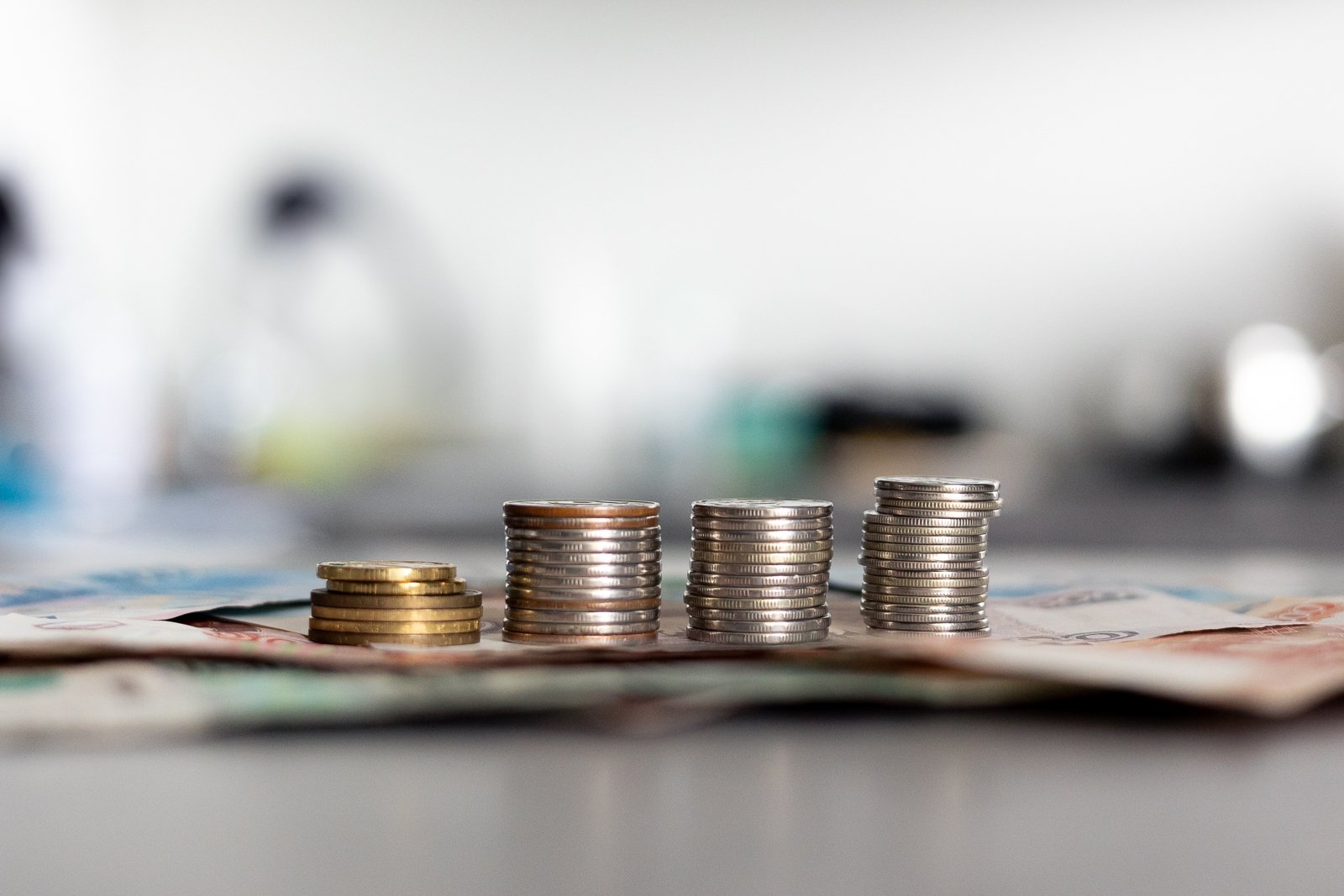 Депутат предупредил о рисках нового повышения ключевой ставки Илья Аверьянов, ИА PrimaMedia.ru