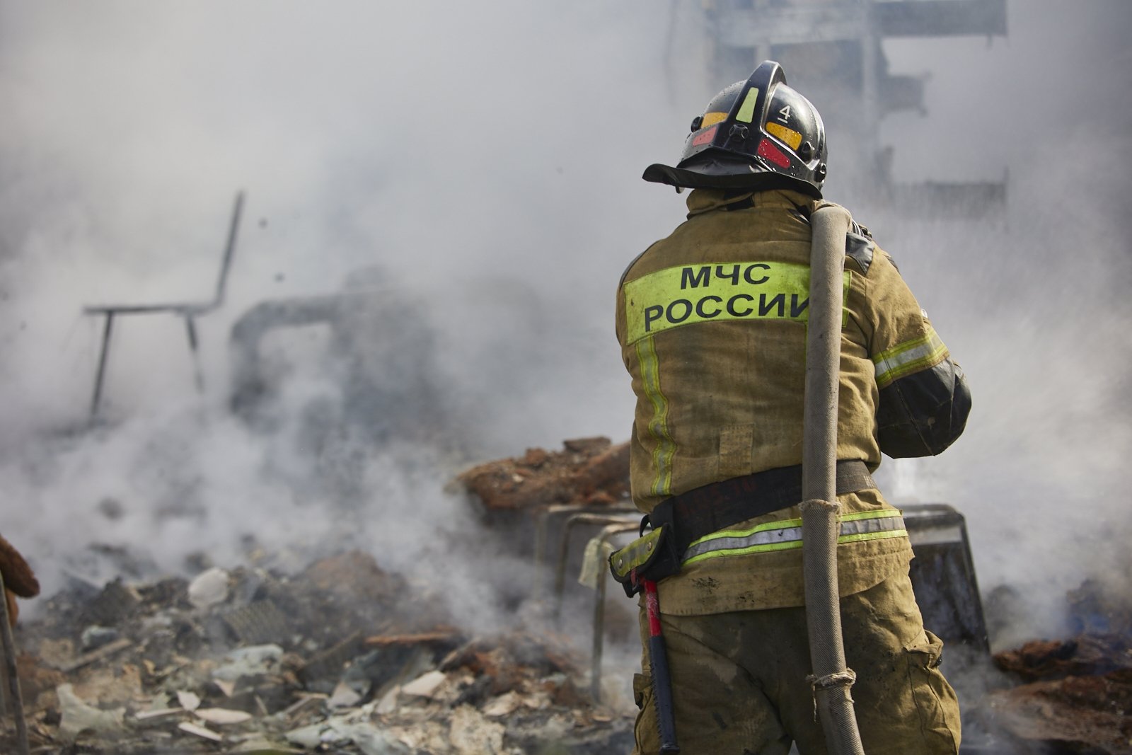 Эксперты выясняют причины пожара Дмитрий Осипчук, ИА PrimaMedia